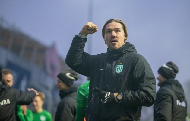 Joel Indermitte krooniti FC Flora abitreenerina neli korda Eesti meistriks. Foto: Katariina Peetson / jalgpall.ee