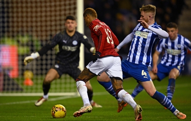 League One'i klubil nappis domineeriva Man Unitedi vastu ruumi üllatamiseks