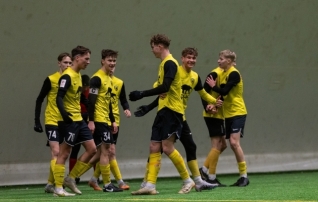 Vaprus pööras kaotusseisu võiduks ja kindlustas koha U19 Eliitliiga Meistriliiga põhiturniiril