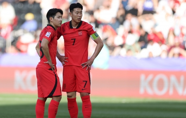 Heung-min Son (paremal) kandis tavapäraselt kaptenipaela, Kang-in Lee lõi kaks väravat. Foto: Scanpix / Chine Nouvelle / SIPA