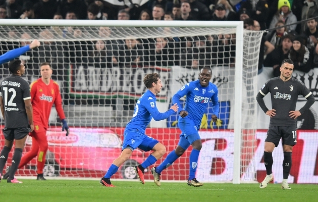 Milik sai kiire punase kaardi ja liider Juventus kaotas punkte