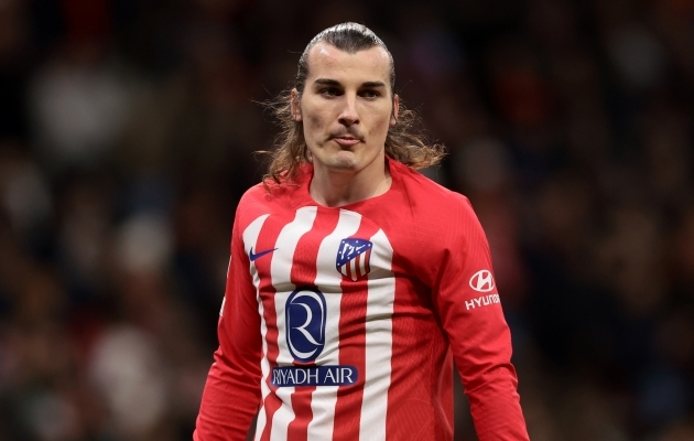 Viis aastat Premier League'is mänginud keskkaitsja naasis Hispaania kaudu Türki