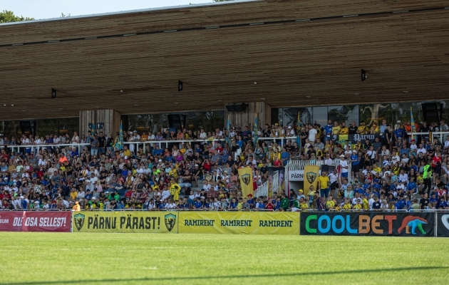 Mullu 1. juulil viibis Vapruse kodumängul rekordpublik - 2495 inimest. Foto: Katariina Peetson / jalgpall.ee