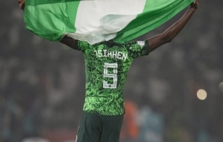 Kes tõstab karika? 2:0 väravast ilma jäetud ning penaltit kaitsma saadetud Nigeeria kohtub finaalis võõrustajaga
