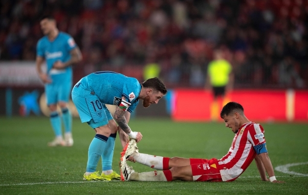 Punane latern, punane kaart, punane rekord: Almeria masendav teekond jätkub