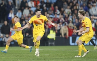 Lewandowski sai penaltipunktil kaks katset ja päästis Barcelonale 90+7. minutil võidu