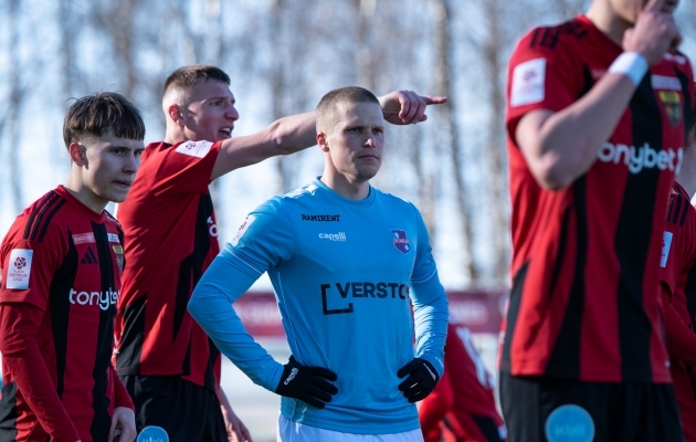 Henrik Ojamaa kohtumises Nõmme Unitediga. Foto: Liisi Troska / jalgpall.ee
