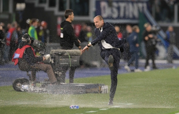 Juventuse peatreeneri Massimiliano Allegri frustratsioon. Foto: Scanpix / IMAGO / Italy Photo Press
