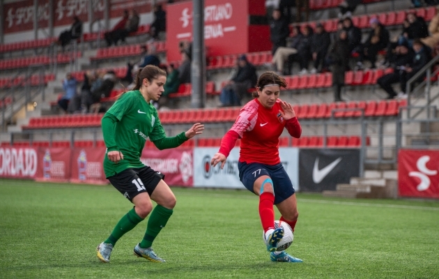Veronika Asatrjan (paremal). Foto: Liisi Troska / jalgpall.ee