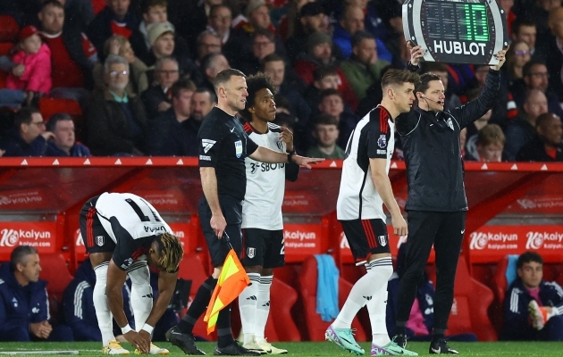 33. minutil saatis Fulhami peatreener Marco Silva platsile kolm uut meest, ent tolku polnud neist ikkagi. Foto: Scanpix / Carl Recine / Reuters
