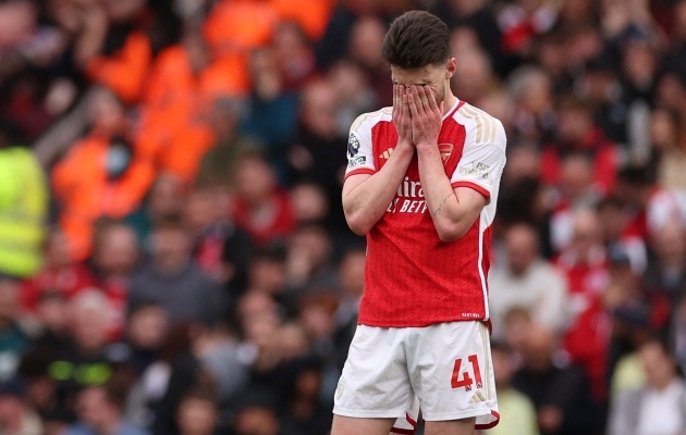 Arsenal suutis ühe õhtuga välja langeda kahest sarjast. Foto: Scanpix / AFP / Adrian Dennis