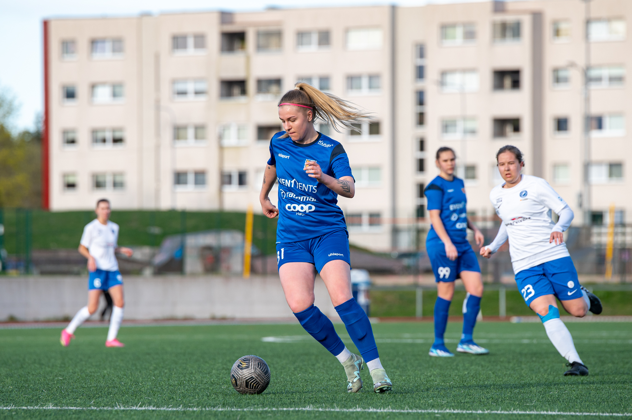 VAATA JÄRELE: viimase kümne minutiga neli väravat löönud Tammeka ja Tabasalu leppisid viiki