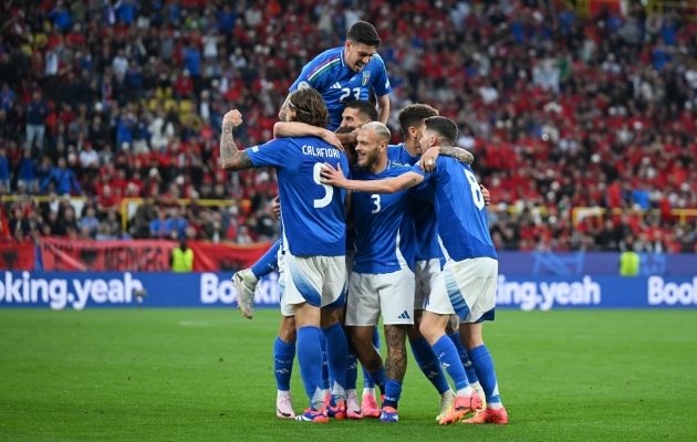 Itaalia vastas üllatajatele pauguga kaheraudsest. Foto: Michael Regan / UEFA / UEFA via Getty Images