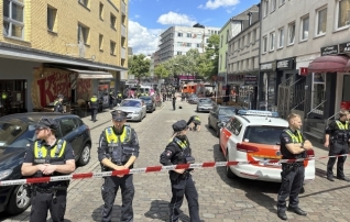 Politsei tulistas Hamburgis meest, kes ähvardas kirvega