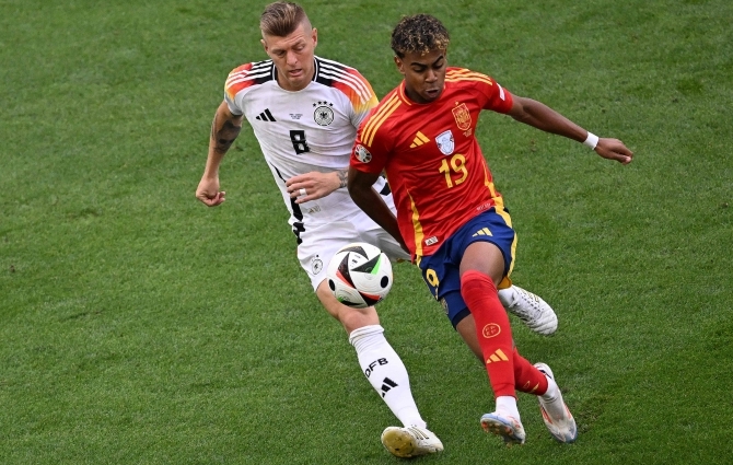 LIVE: Saksamaa ja Hispaania lahing läks 89. minuti värava järel lisaajale  (mäng käib!) 
