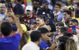 Draama Copa Americal: Kolumbia punane, Rodriguezi rekord, langenud Uruguay kähmles fännidega  (videod!) 