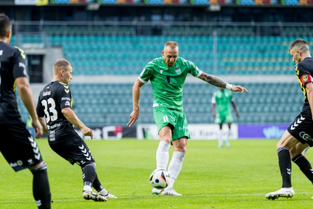 Kuidas toimib Levadia keskväli endast tugevama vastase vastu? Foto: Katariina Peetson / jalgpall.ee