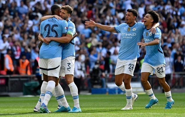 Manchester City mängijad pärast Manuel Akanji penaltit rõõmustamas. Foto: Scanpix / Justin Tallis / AFP