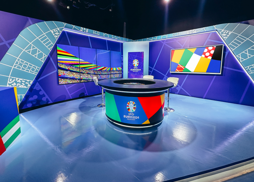 TV3 jalgpallistuudio tunamullusel EM-finaalturniiril. Foto: TV3