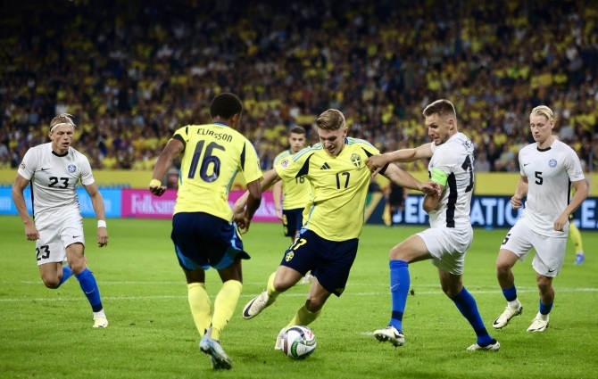 LIVE: Eesti koondis on Stockholmis suurtes raskustes  (Rootsi kolmas ...) 