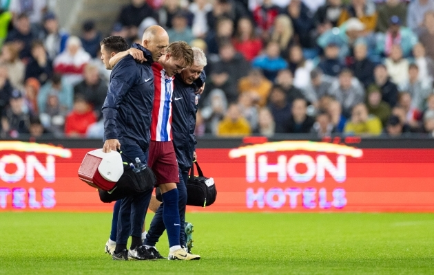 Martin Ödegaard sai koondisemängus vigastada. Foto: Scanpix / Ane Frosaker / Sport Press Photo via ZUMA Press