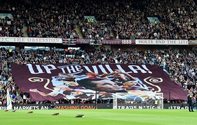 Aston Villa fännid läksid klubiga tülli. Foto: Scanpix / Peter Powell / Reuters