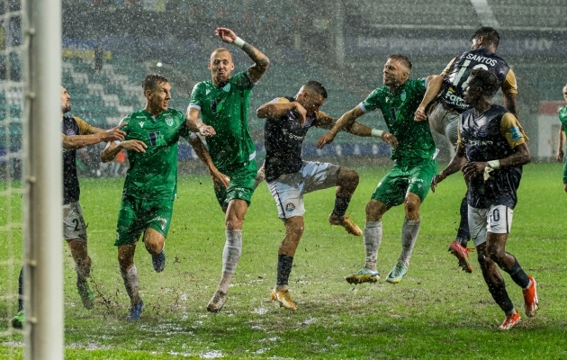 Levadia ja Transi kohtumine mängitakse lõpuni oktoobri alguses