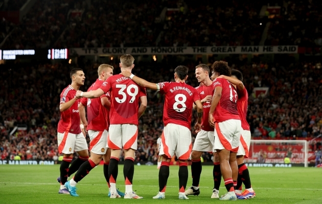 Üks räägib, et Manchester United on suurim soosik, teise jaoks on see jamajutt. Foto: Scanpix / Adam Vaughan / EPA