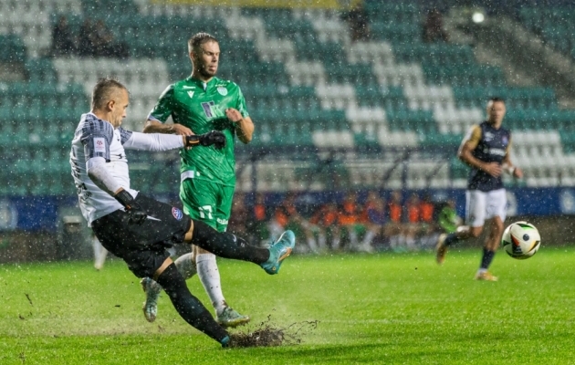 Aleksei Matrossov kerkis kahes osas peetud mängus Transi kangelaseks. Foto: Katariina Peetson / jalgpall.ee