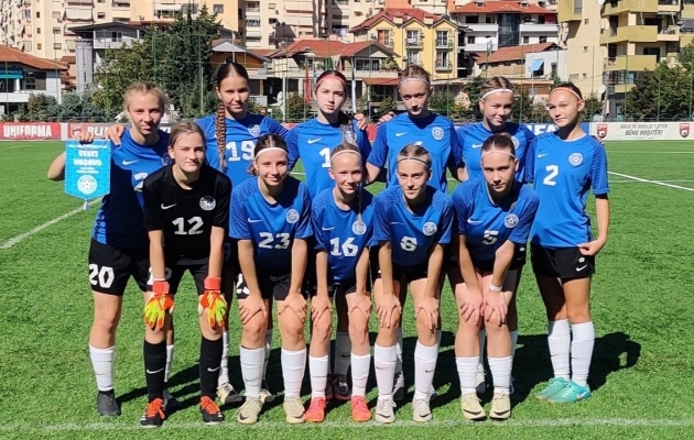 Võidukas neidude U15 koondis. Foto: Eesti Jalgpalli Liit