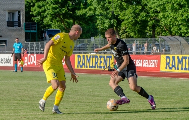 Kas kolm meeskonda lähevad viimasele viiele voorule vastu samade punktidega?