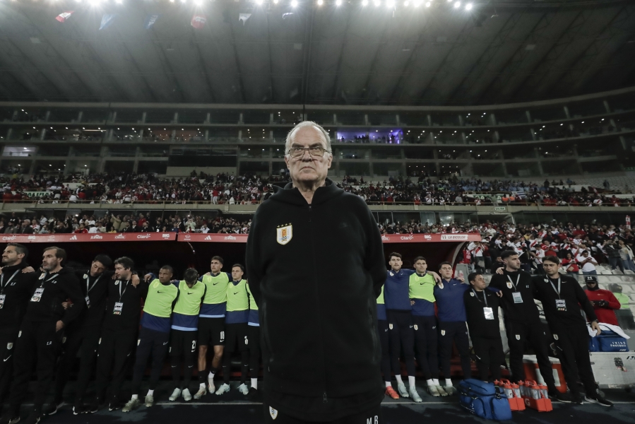 Pole palju mehi, kes iseend m&uuml;rgiseks tituleeriksid. Marcelo Bielsa teeb seda meeleldi. Foto: Scanpix / Daniel Apuy / AP Photo
