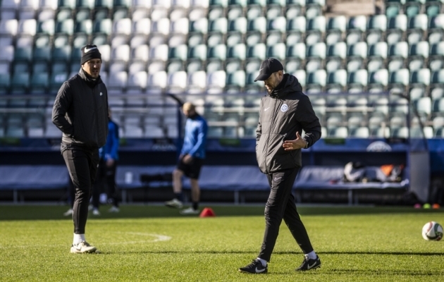 Eesti koondise treenerid Jürgen Henn (paremal) ja Joel Indermitte. Foto: Brit Maria Tael