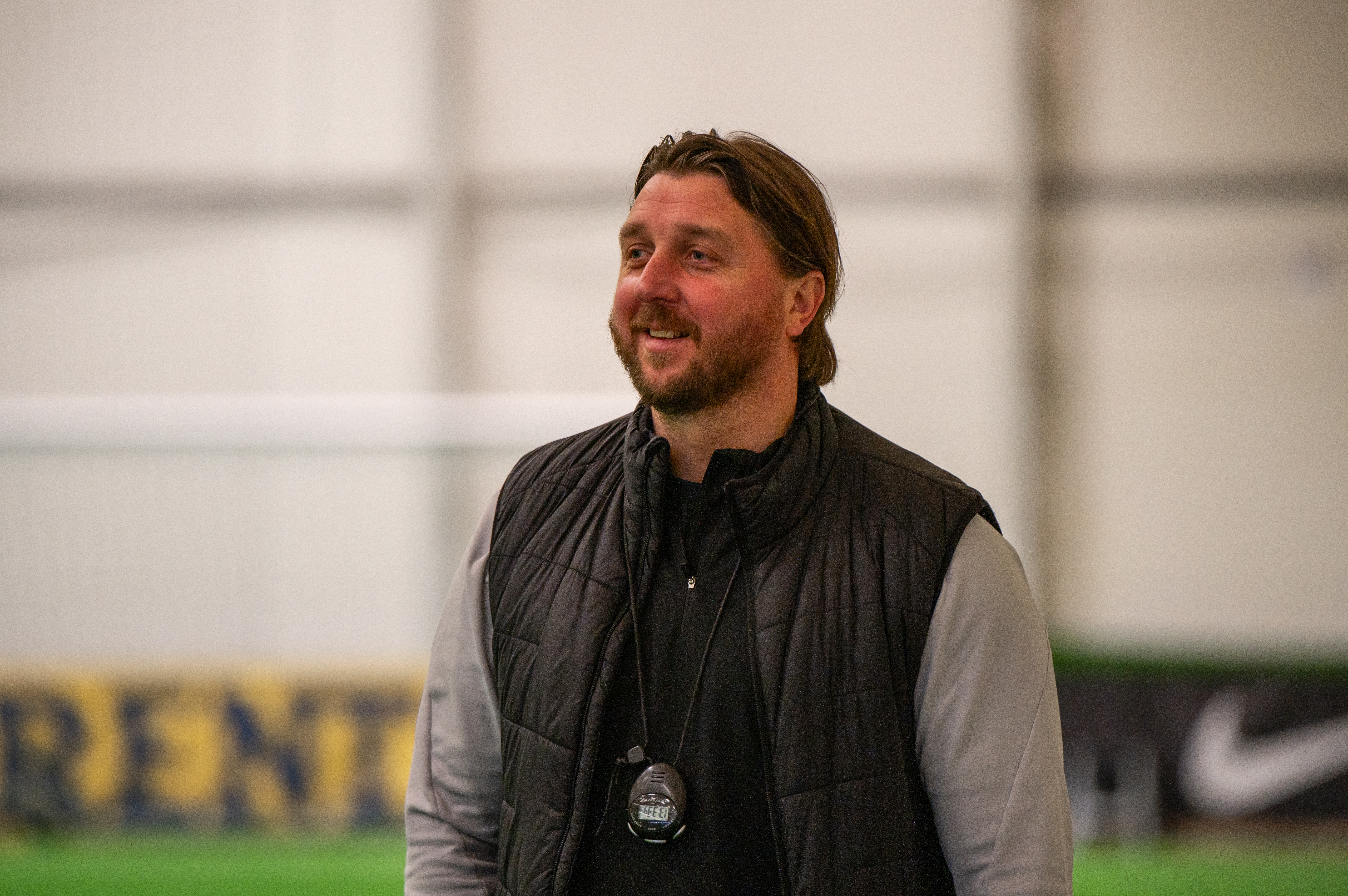 Elu palli taga | Vjatšeslav Zahovaiko elust Gambias: mängijad kadusid mitmeks päevaks ära!