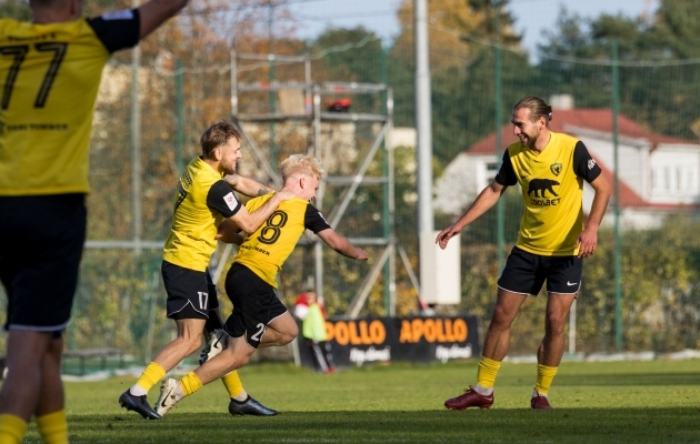 Pärnu Vaprus saatis Nõmme Unitedi tagasi Esiliigasse. Foto: Katariina Peetson / jalgpall.ee