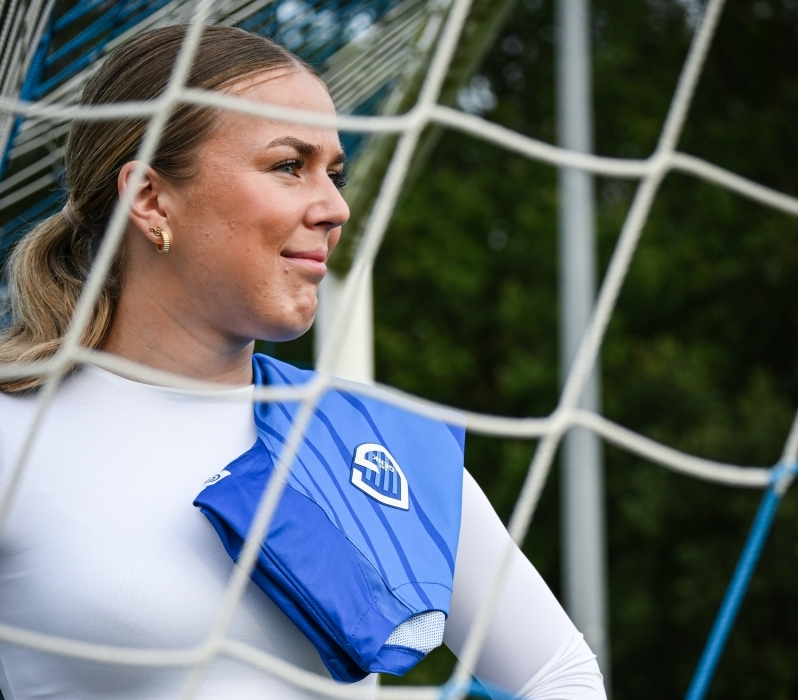 Niidu jaoks on kõik veel päris uus ja harjumist palju. Foto: KRC Genk