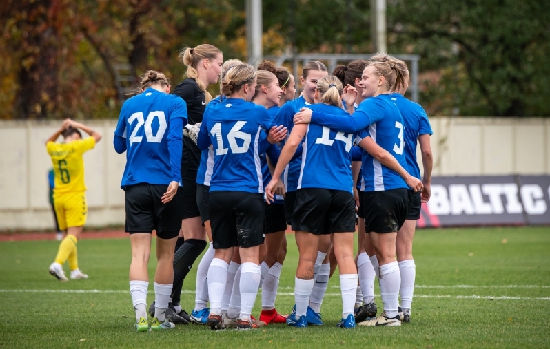 Eesti asub tiitlit kaitsma Läti vastu. Foto: Liisi Troska / jalgpall.ee