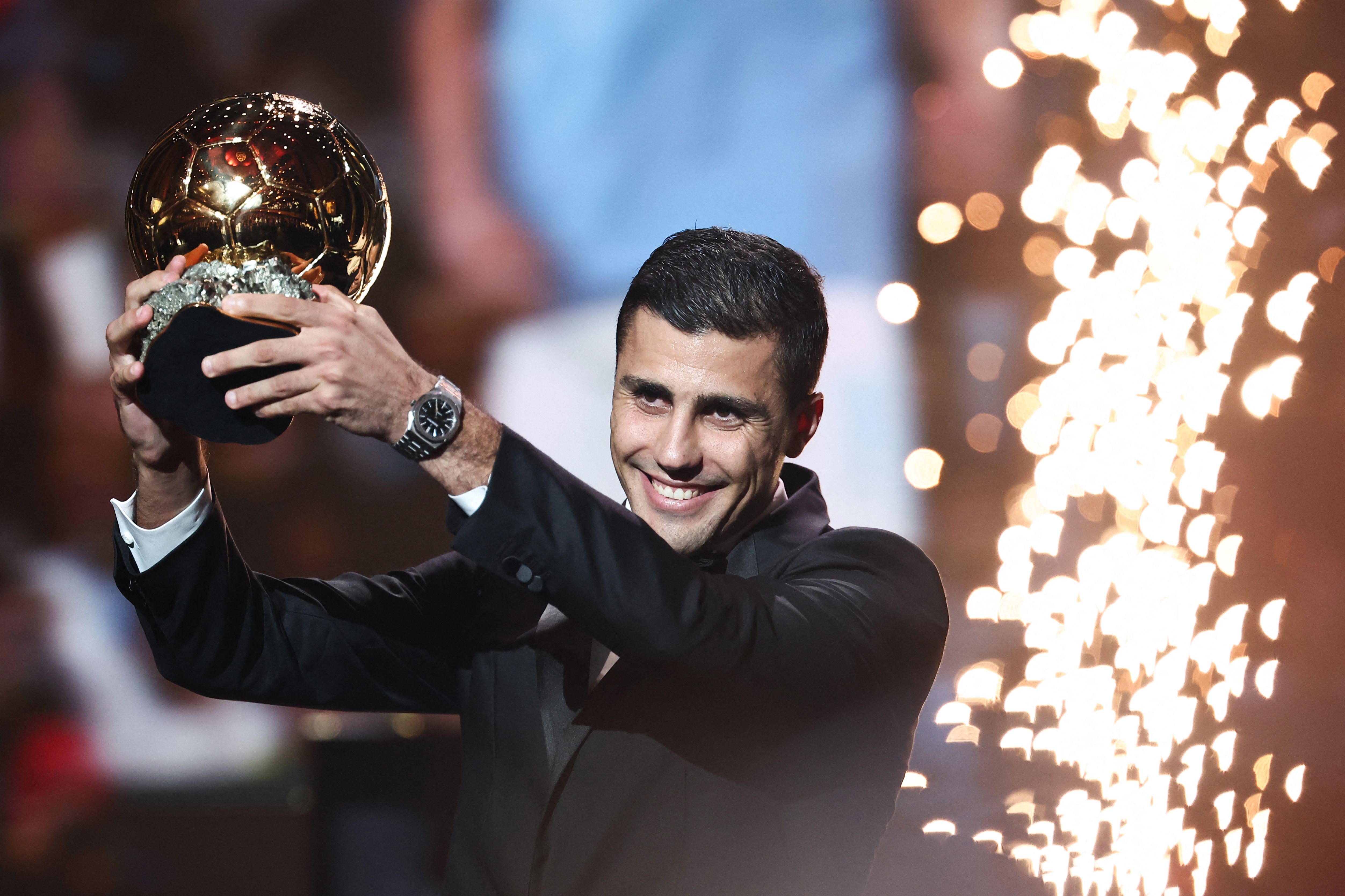 Rodri jättis Real Madridi staarid selja taha ja võitis karjääri esimese Ballon d'Ori