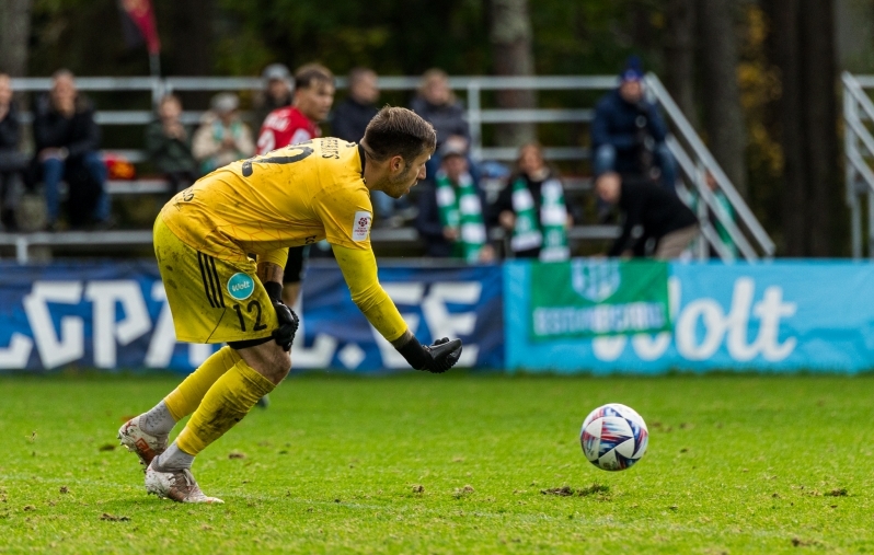 Marko Meeritsal oli Kuressaare vastu erakordselt halb päev. Foto: Katariina Peetson / jalgpall.ee