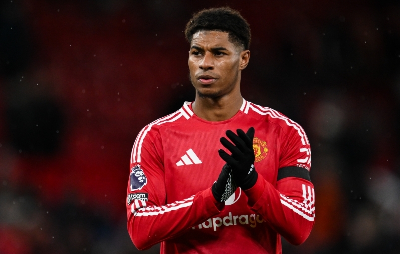 Koosseisust välja jäetud Rashford vihjas, et on valmis Unitedist lahkuma