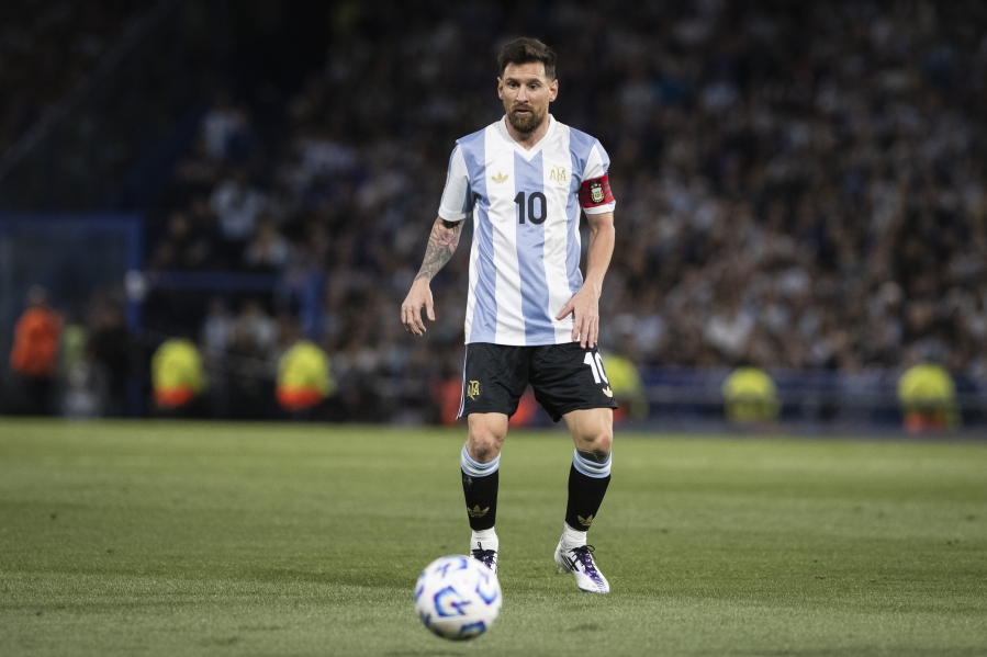 Paigas: Messi sõidab MM-ile rekordit kindlustama