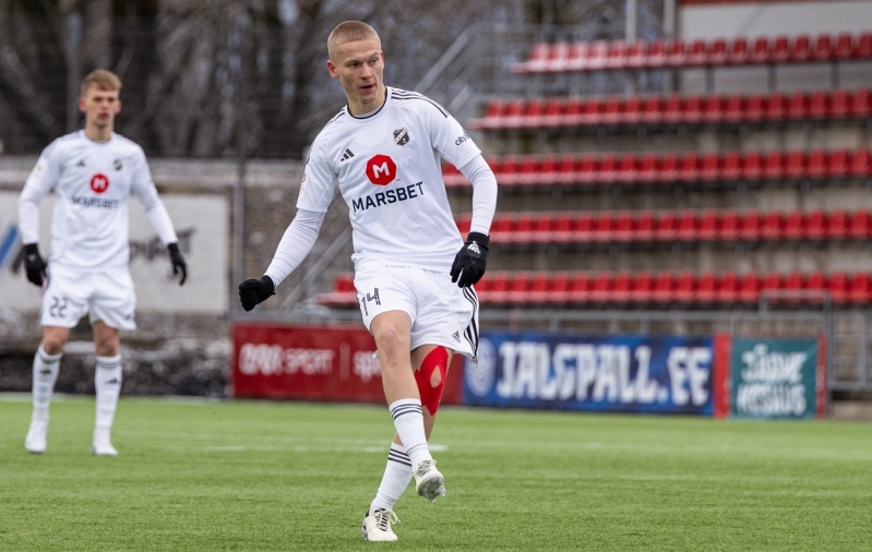 Kaljust lahkunud Komissarov jahib Leedus karjääri esimest välislepingut