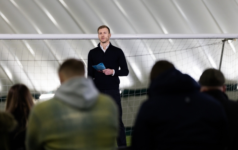 Pikk ette (ja ise järele) | Pohlak  vs.  Klavan: kindad on käest visatud!