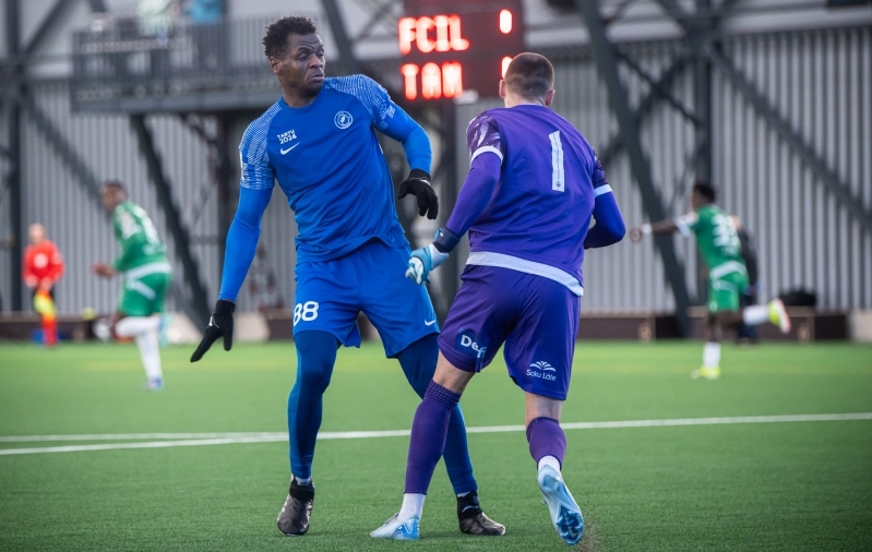 Ganiu Atanda Ogungbe pallib sel hooajal Tartu Tammekas. Foto: Liisi Troska / jalgpall.ee