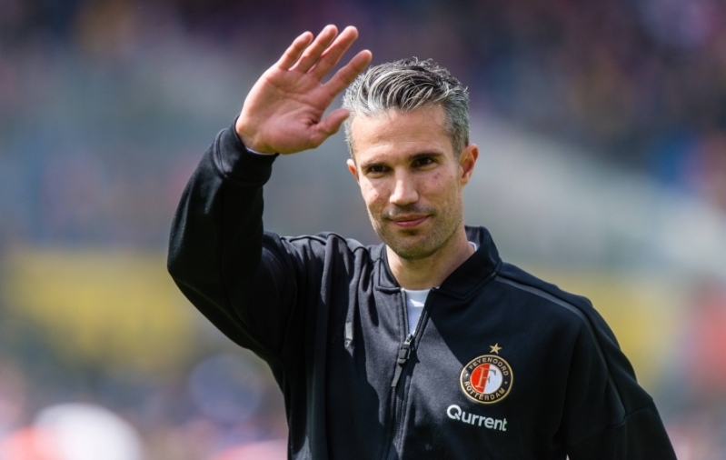 Ametlik: van Persiest saab Feyenoordi peatreener