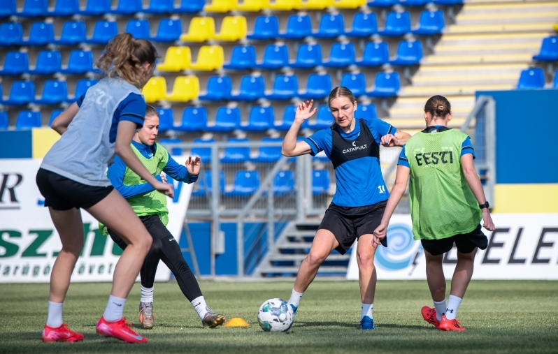 Eesti koondise mängueelne treening. Foto: Liisi Troska / jalgpall.ee