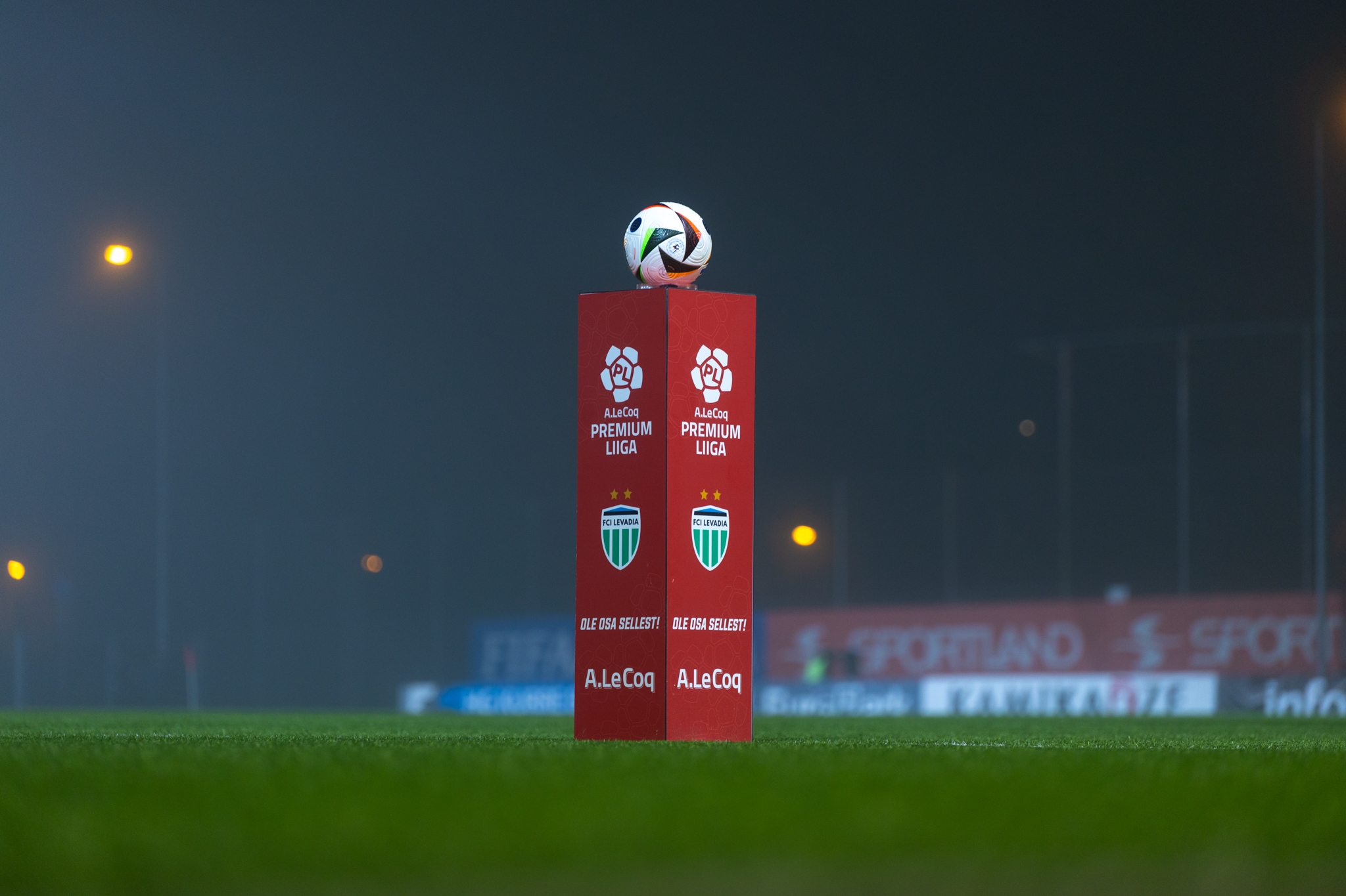 Pikk ette (ja ise järele) | Miks hooaja avamäng iga hinna eest ERR-i jäeti?