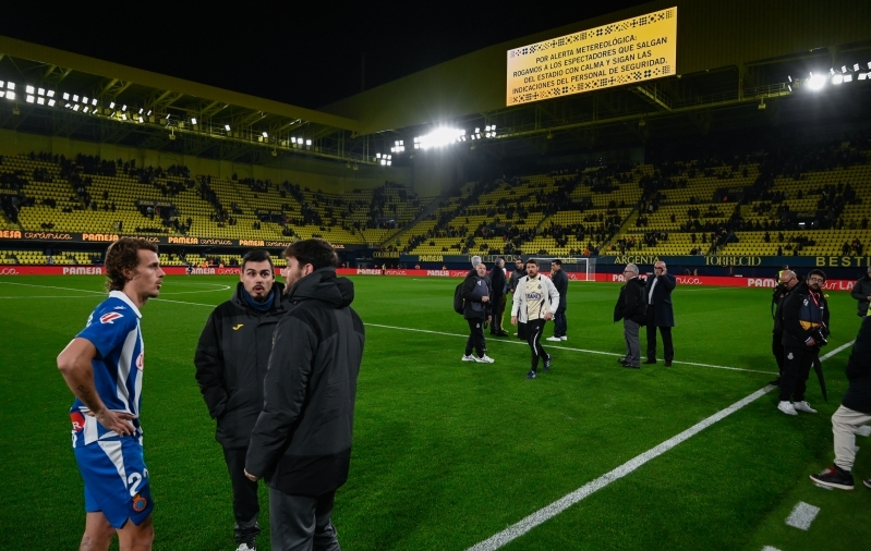 Villarreal ja Espanyol said 10 minutit enne avavilet teada, et mäng lükatakse edasi