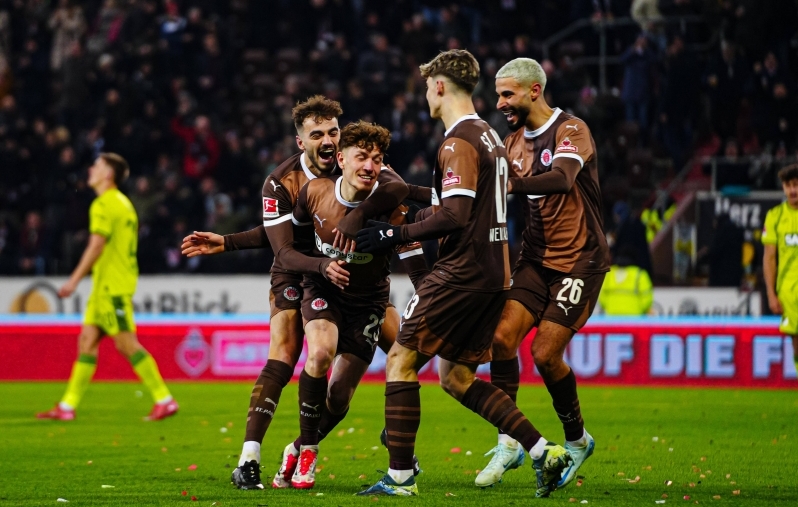 Noah Weisshaupt lõi St. Pauli võiduvärava. Foto: Scanpix / Marcel von Fehrn / IMAGO / Eibner