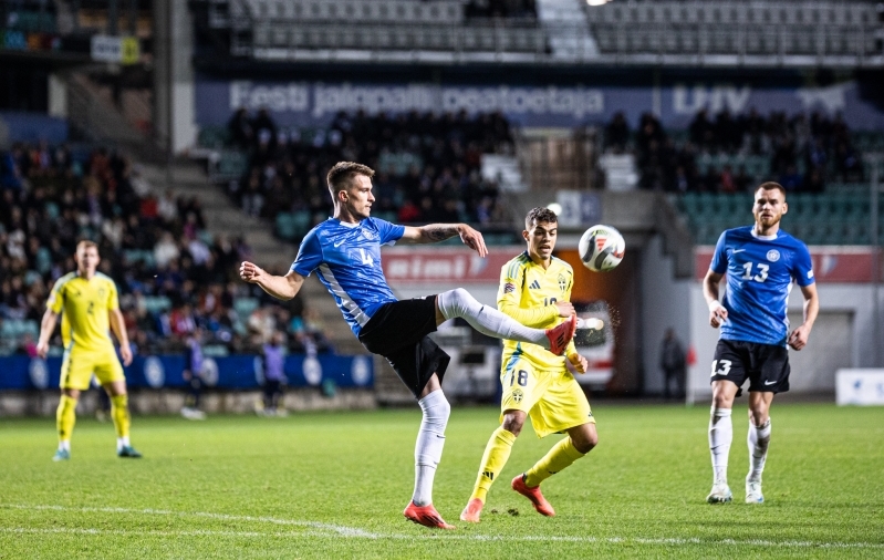 Jürgen Henni käe all on Käit seni platsile jõudnud vaid kahes mängus. Foto: Jana Pipar